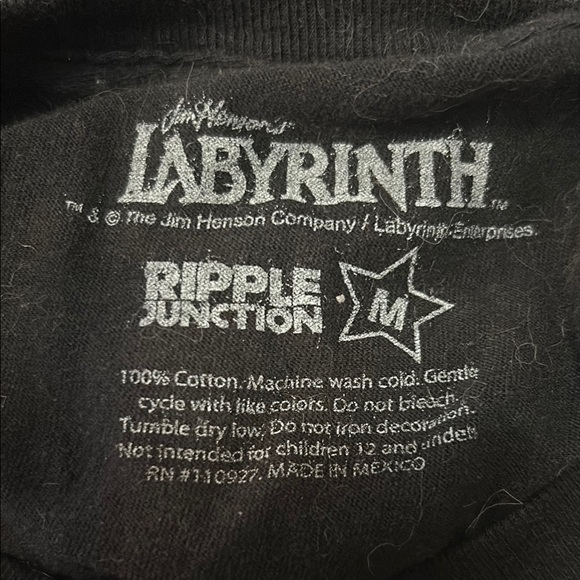 Black Labyrinth David Bowie Graphic T-Shirt - Picture 3 of 3